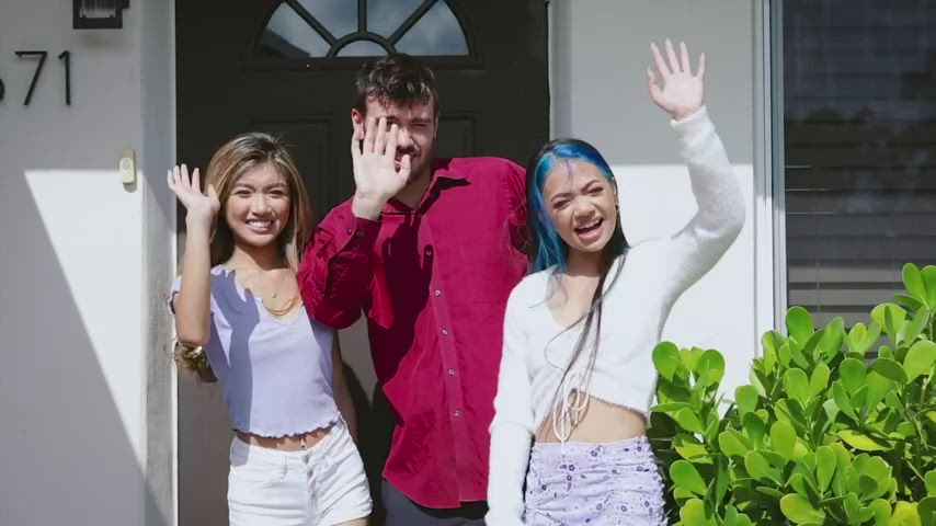 Ignored by his two stepsisters - free porn video