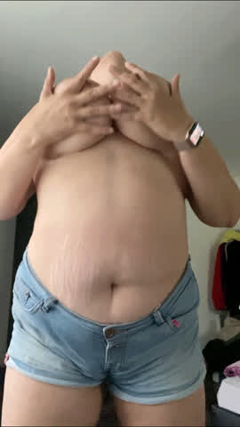 Don't you mind my stretch marks? - free porn video
