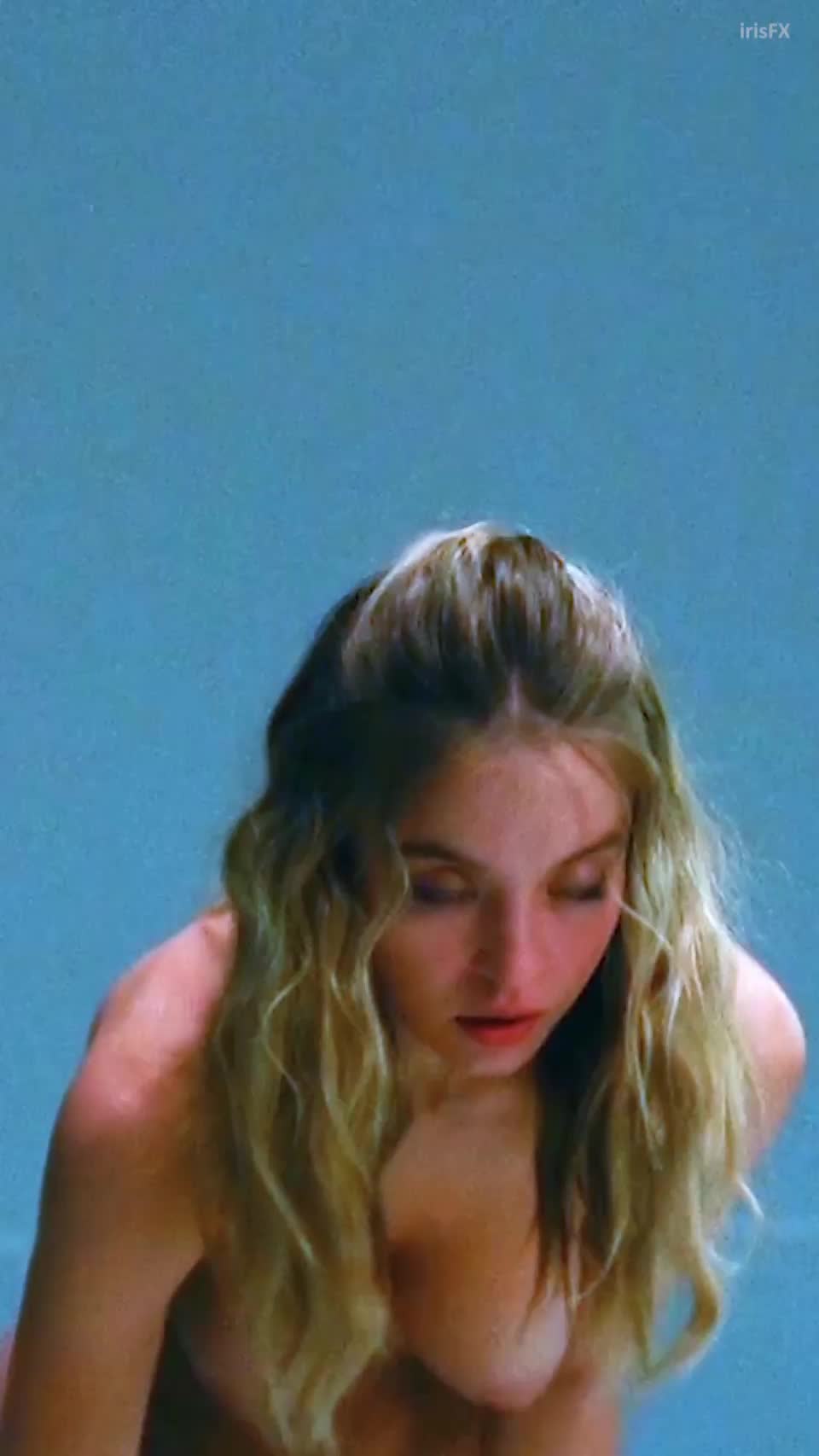 Sydney Sweeney - The Voyeurs (2021) - Vertical Crop, Color Corrected & Smooth Slo-mo - free porn video