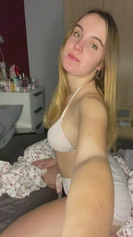 If you like my curves, can I ride on your d*ck? - free porn video