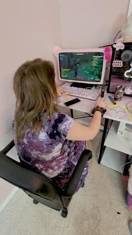 Little 18 year old girl gets Ganked in New worlds MMO RPG - free porn video