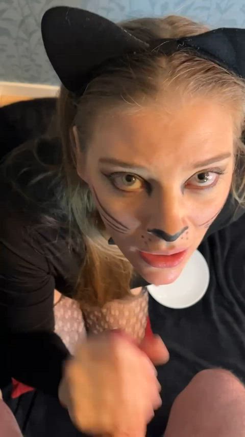 Would you cum for kitty? - free porn video