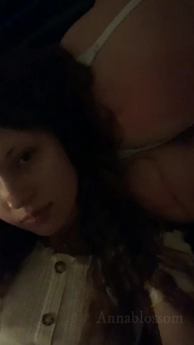 I filmed my bf face fucking our Tinder date - free porn video