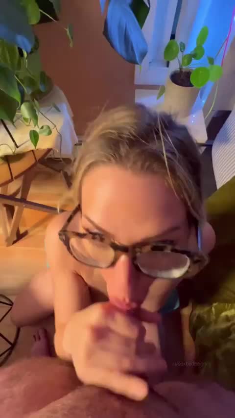 she knows exactly how to make my cock explode 😮‍💨 - free porn video