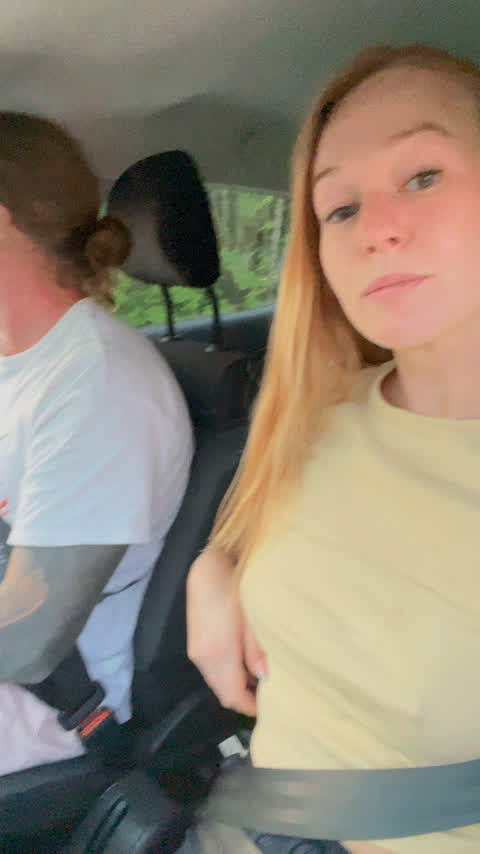 Ridesharing gonewild. Made the rest of the trip interesting and intense lol! he just kept quiet! - free porn video