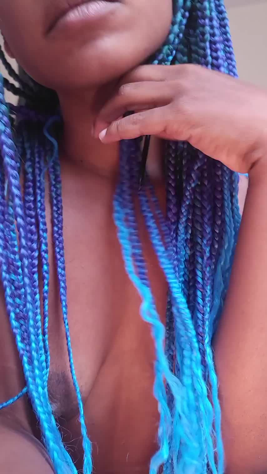 I just want to know how many guys would actually fuck a black girl. - free porn video