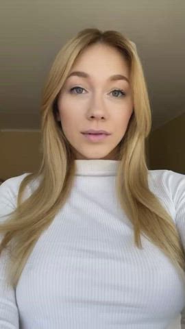 Me and my girlfriends wish you a good day🥰 - free porn video