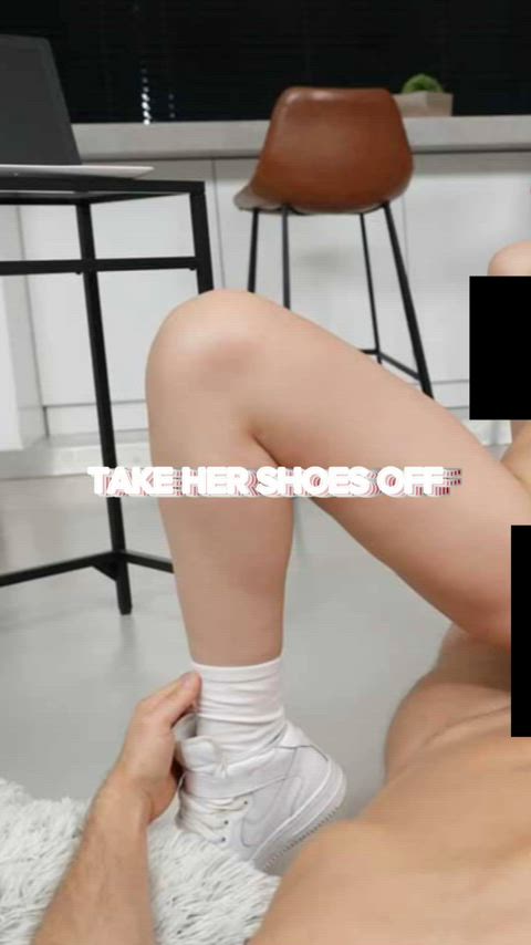 Sia Siberia Feet Teasing - free porn video