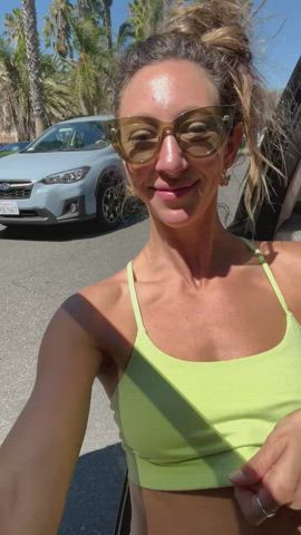 Pretending like I’m just taking a cute selfie [gif] - free porn video