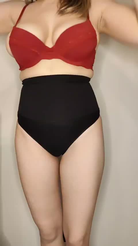 Hope you enjoy with my Red Bra - free porn video