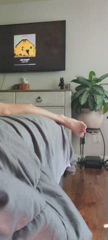 Breed me hard and deep so it start leaking out until hours later - free porn video