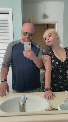 ID on the blonde? - free porn video