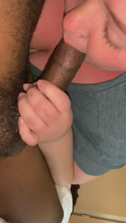 Any Big Tit Ladies Wanna Have A Deepthroat Contest On My Bbc? - free porn video