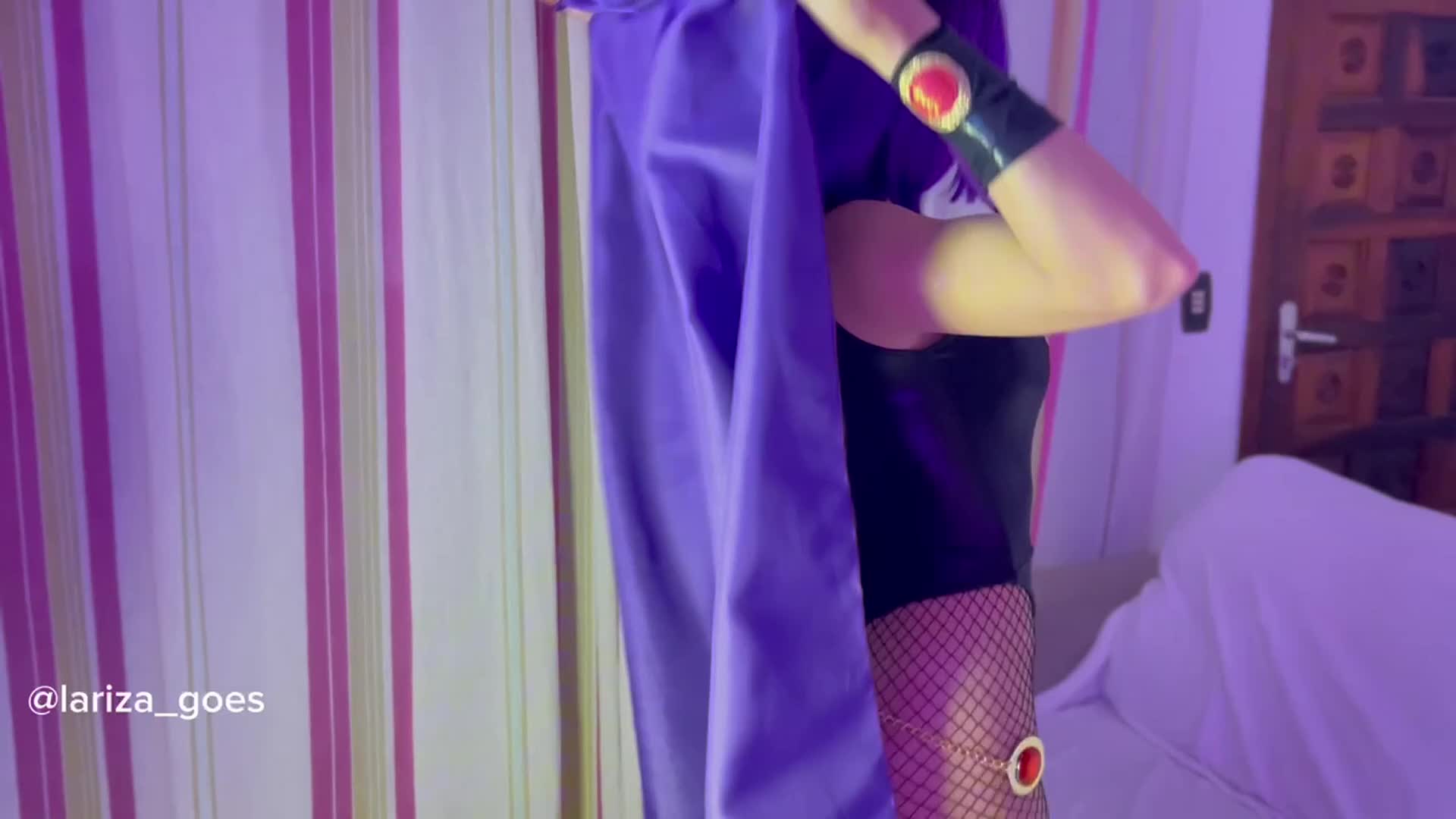 Raven cosplay (larizagoes) [teen titans] - free porn video