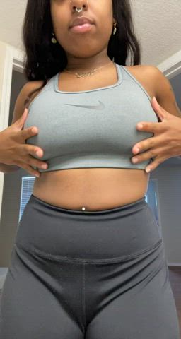 Can I please you with my huge tits? - free porn video