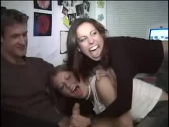 Anyone know where I can find the full video? - free porn video