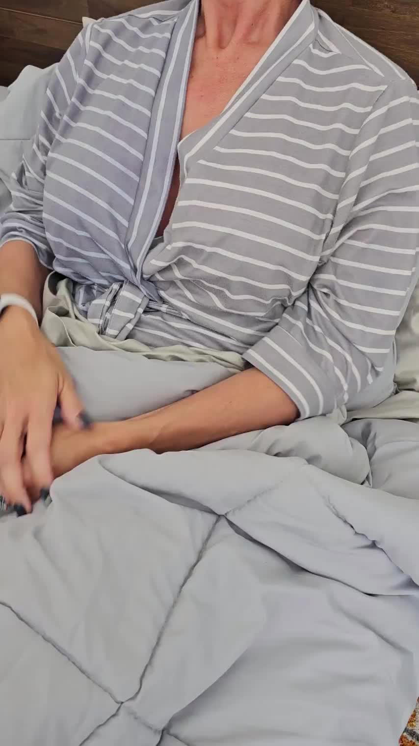 MILF in the Morning ;) - free porn video