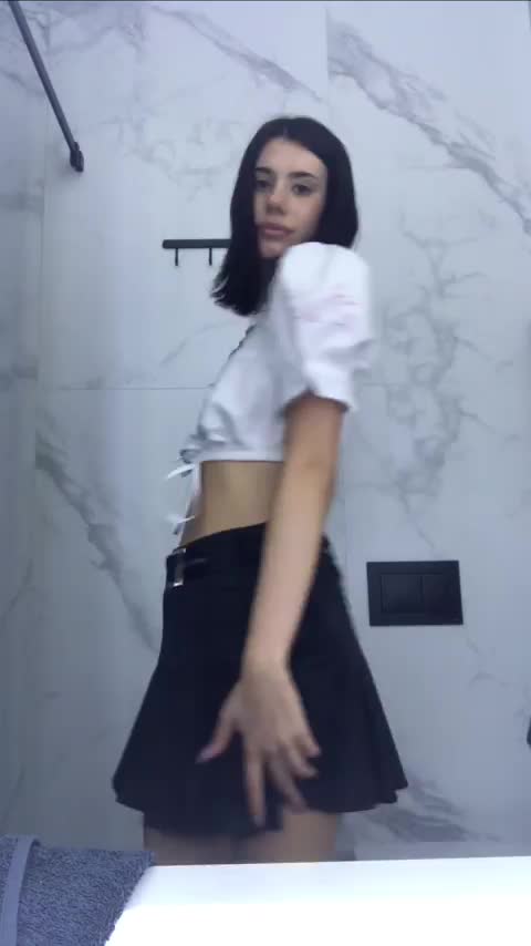 Would you fuck a 4”11 girl like me - free porn video