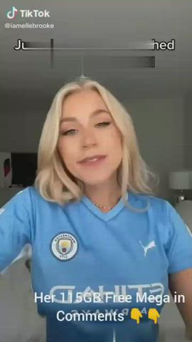 Man City Busty 🥵👅 - free porn video
