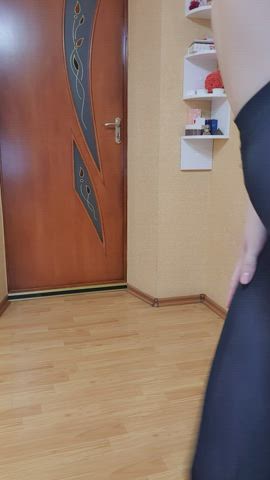 Can I train my butt in your face? - free porn video
