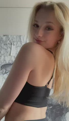 I need some ass spanking, want it a little red and with your hand prints. - free porn video