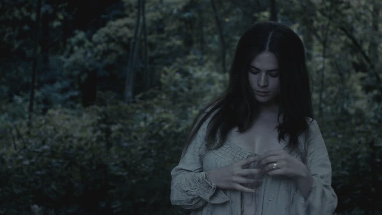 Hayley Atwell in series: THE PILLARS OF THE EARTH (2010) - free porn video