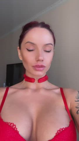 Cleavage - free porn video