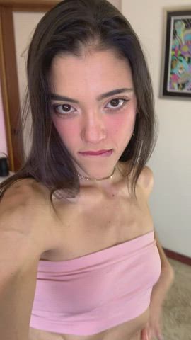 Now that I’m old enough, I would like a mature gentleman with a beard to eat me out. Any takers? - free porn video