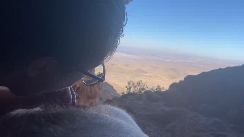 Giving head at altitude - free porn video