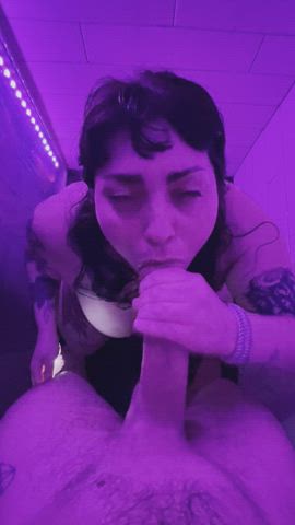 let me drain you while you shower daddy - free porn video
