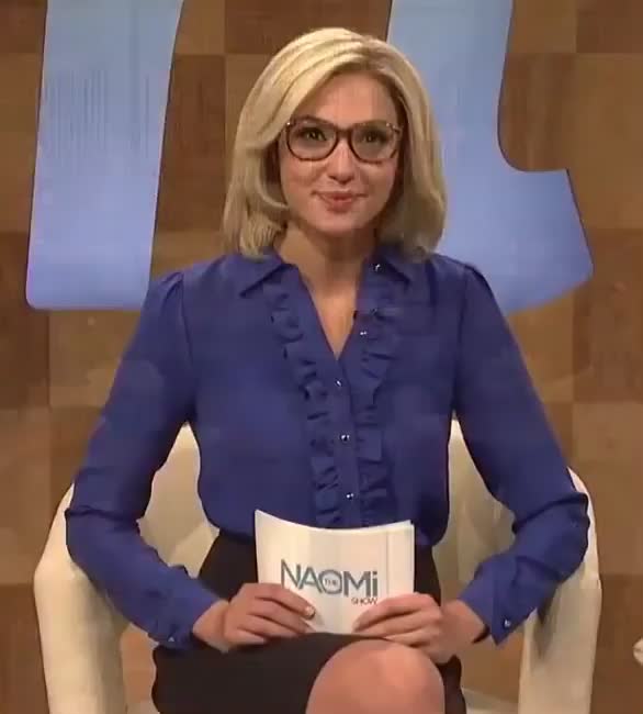 The blonde fox anchor/ conservative talkshow host look makes me want to fuck Gal Gadot even harder - free porn video