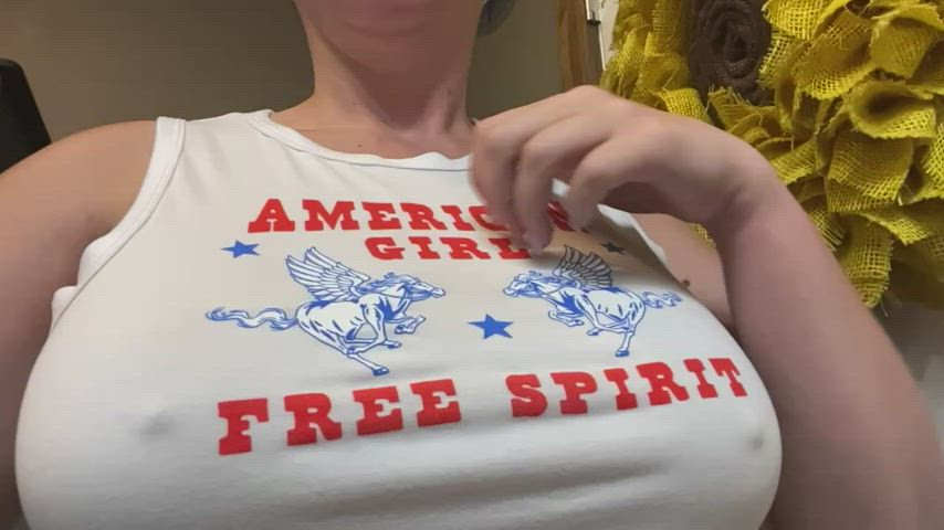 Big bouncing milf boobs!!! 🫦🫦🫦 - free porn video