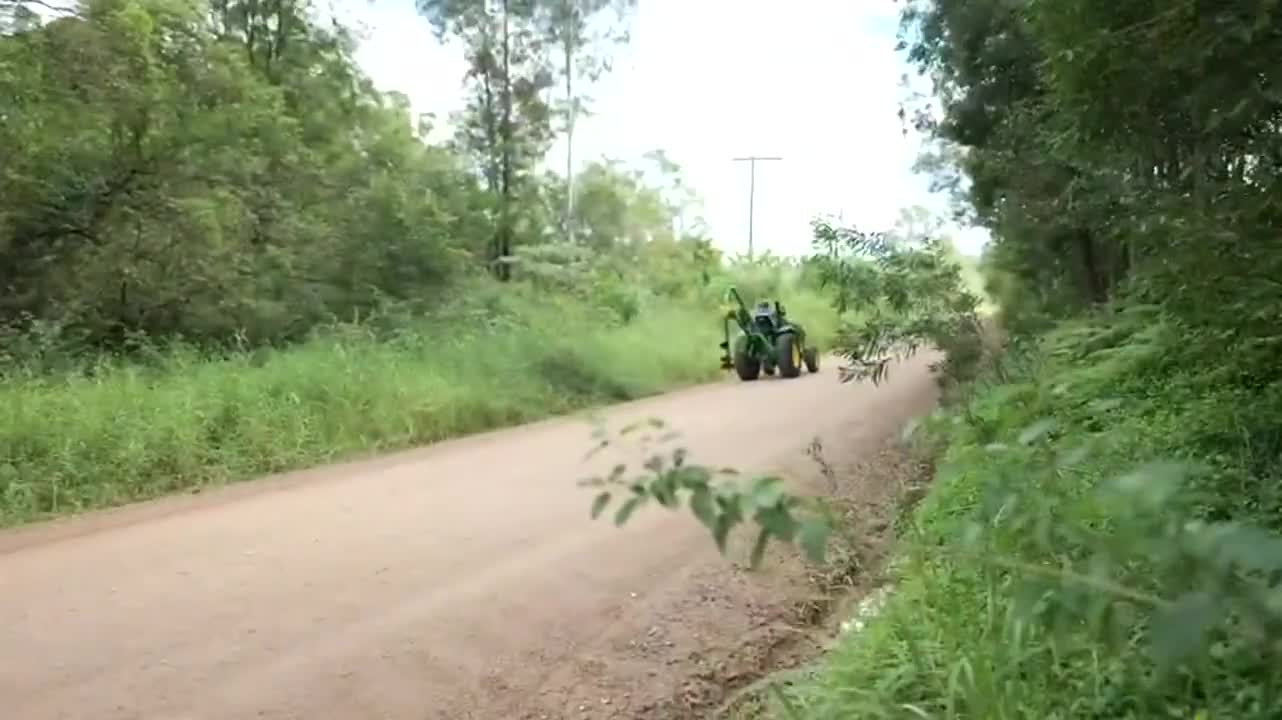 Roadside gangbang…you’re welcome to join in if you see us ;) - free porn video