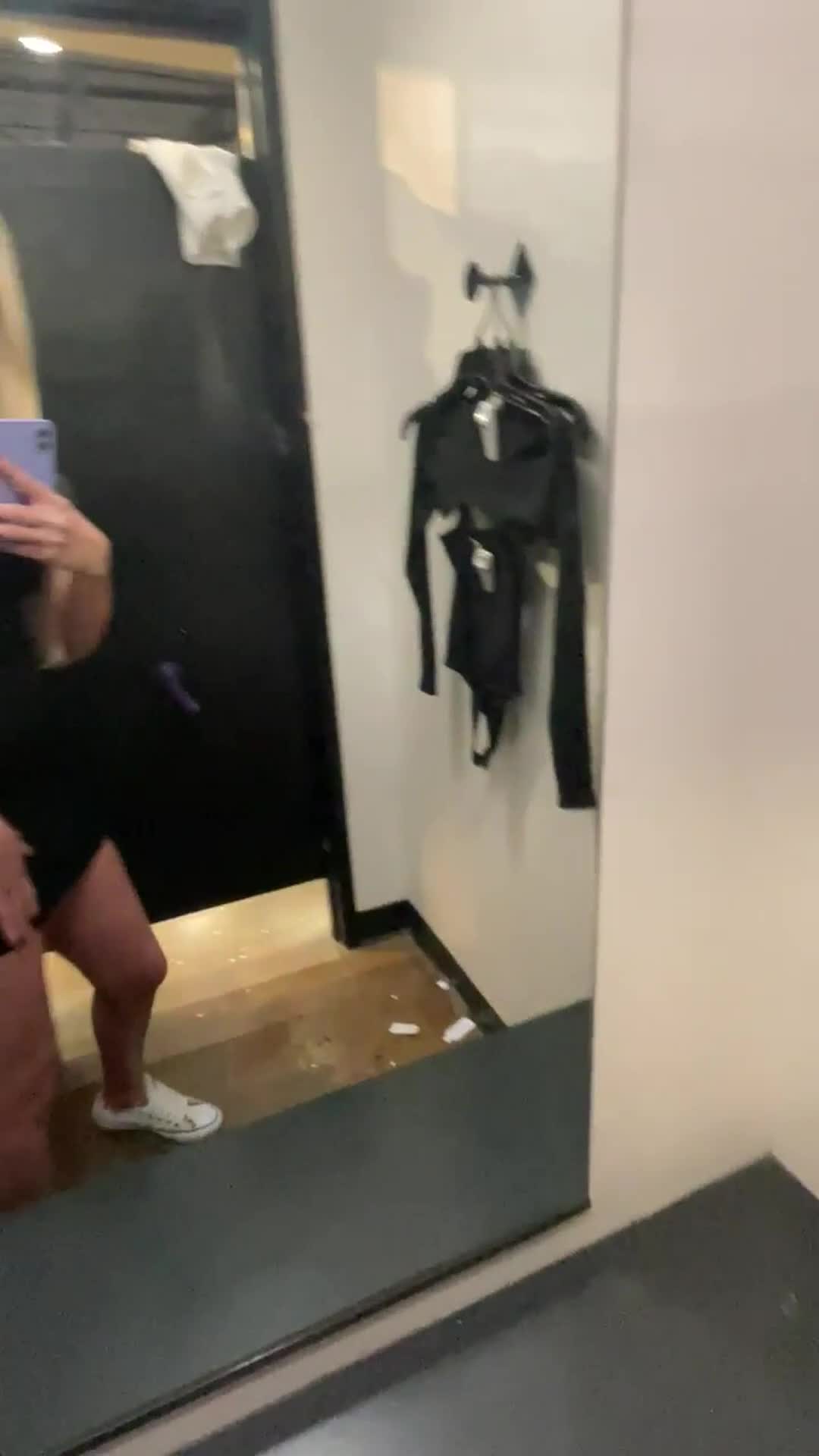 What's that noise cumming from the changing room [GIF] - free porn video