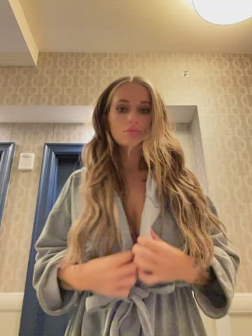 Can you point me in the direction of the ice machine? - free porn video