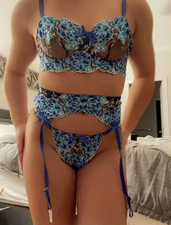 Would you fuck me? I'm only 4'10 😇 - free porn video