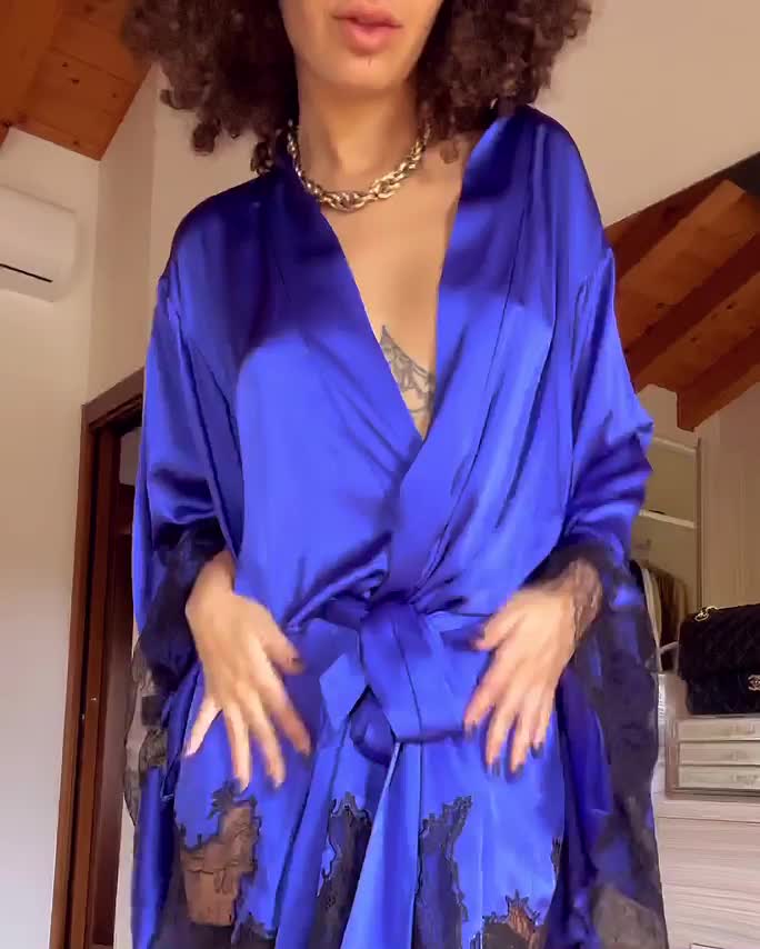 I want to open the door to you coming home from work, and see what you do to me - free porn video
