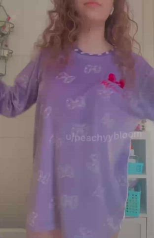 I never wear pijamas pants;) - free porn video