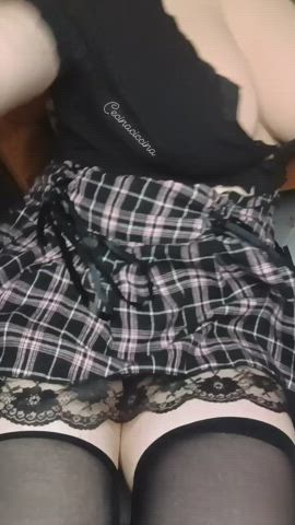 some big jiggly tiddy and thighs for you o.o - free porn video