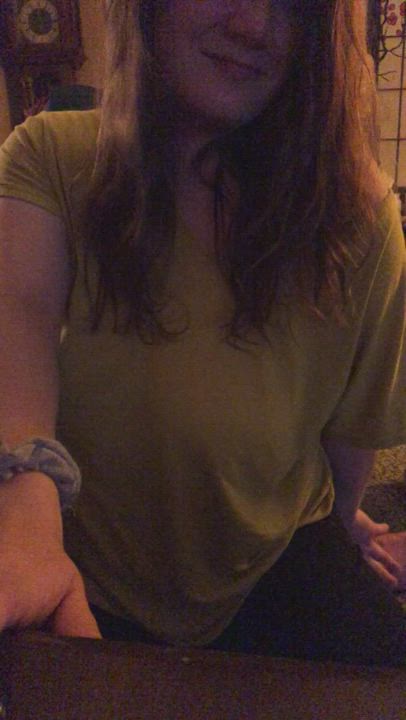 Commercial break entertainment 😛 - free porn video