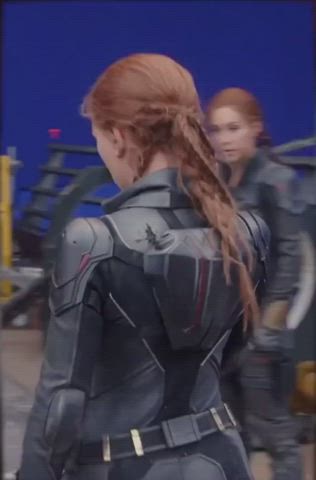 That fancy braid needs to get pulled as Scarlett Johansson gets fucked doggy style. - free porn video