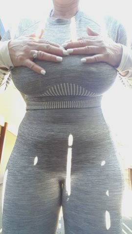 No bra gym day equals a Lot of 😍 xx 57yo (f) (OC) 🇦🇺 - free porn video