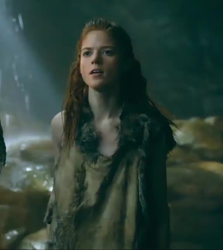 Rose Leslie - free porn video
