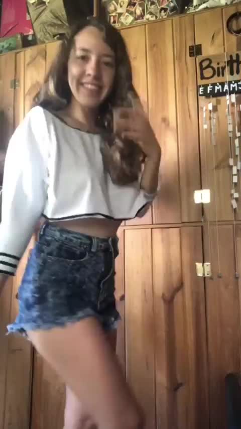 My clothes disappeared... well at least I can be breeded now - free porn video