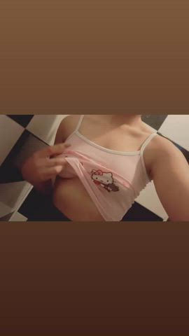 I want more daddies to fuck me and cum in me 🤤 - free porn video