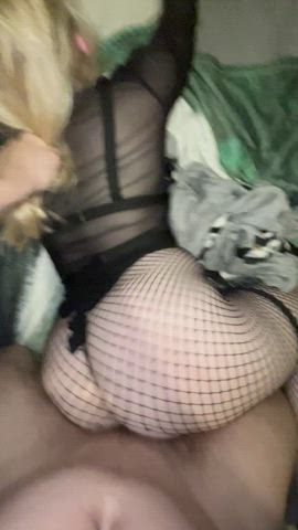 Fishnets = daddy issues - free porn video