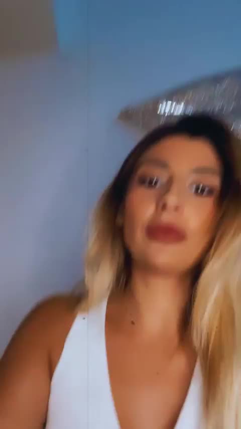 Do you like my big juicy tanned persian tits? - free porn video