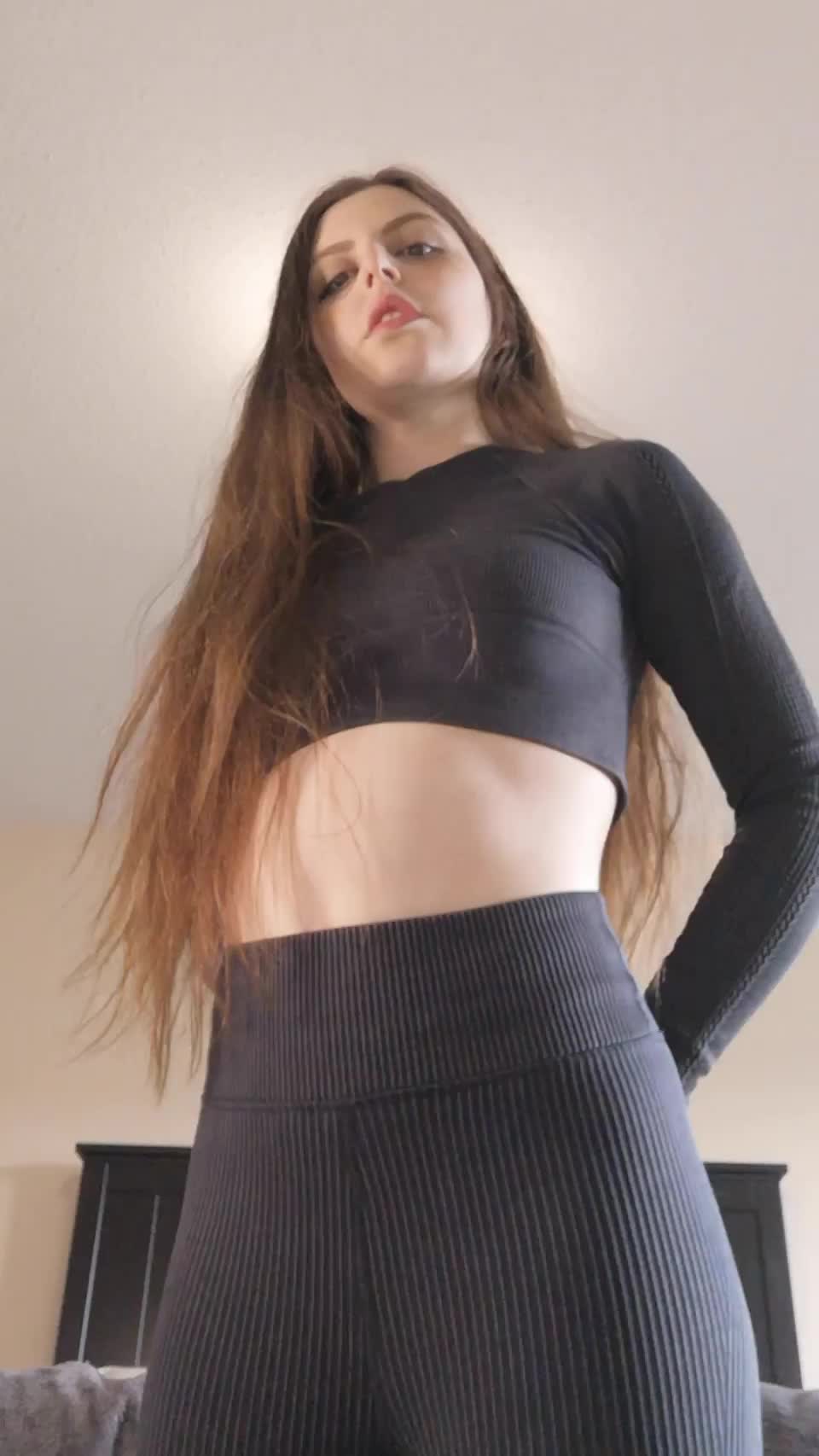 your view before i sit on your face - free porn video