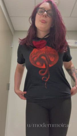 tiddy tuesday work bathroom flash for ya! - free porn video