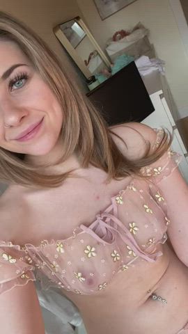 I want to date a man twice my age before New Years - free porn video